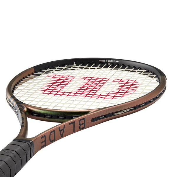 Wilson Blade 98 18x20 v8 – Merchant of Tennis – Canada's Experts
